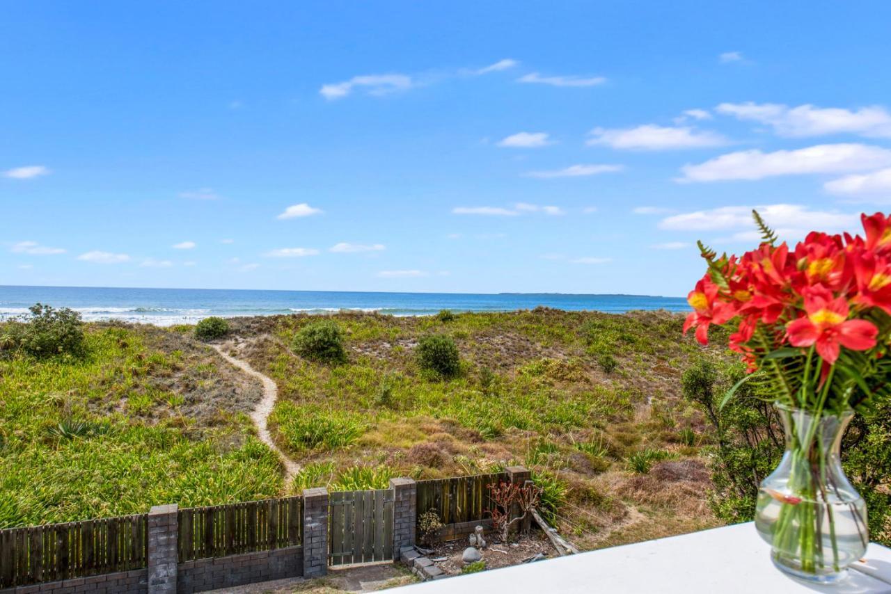 Oceanside Bach - Mount Maunganui Holiday Home Exterior photo