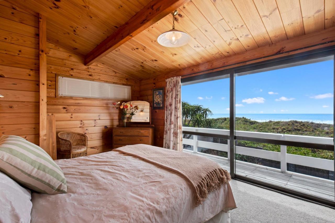 Oceanside Bach - Mount Maunganui Holiday Home Exterior photo